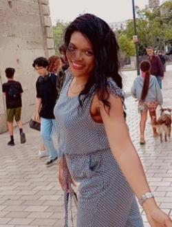 Anges's profile, a single 47-year-old a woman in Annelles