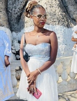 Regina's profile, a single 28-year-old a woman in Aborano