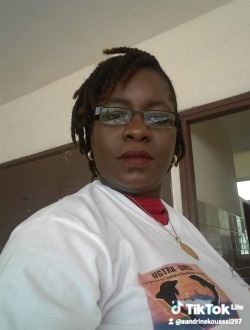 Sandrine's profile, a single 39-year-old a woman in Abidjan