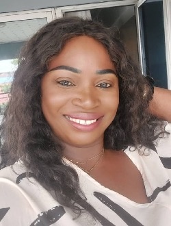 Celhye's profile, a single 43-year-old a woman in Libreville