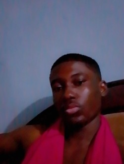 Samuel's profile, a single 21-year-old a man in Port-Bouët