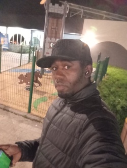 Joseph's profile, a single 32-year-old a man in Nangis