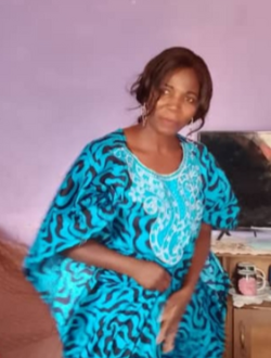 Marie's profile, a single 43-year-old a woman in Yaoundé