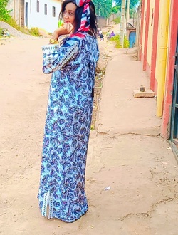 Nadège's profile, a single 18-year-old a woman in Yaoundé