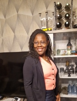 Joella's profile, a single 45-year-old a woman in Conflans-Sainte-Honorine