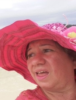 Perfil de Blanca, una mujer soltero(a) de 65 años en Asunción