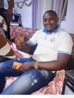 David's profile, a single 31-year-old a man in Aboué