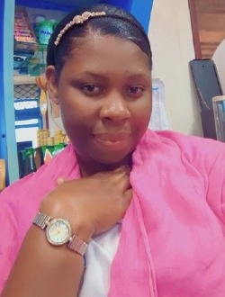 Alida's profile, a single 29-year-old a woman in Yaoundé