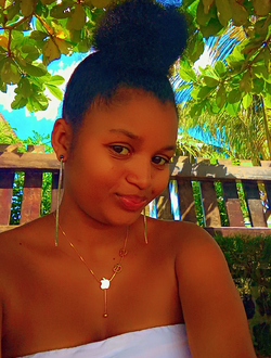 Elysa's profile, a single 24-year-old a woman in Antalaha