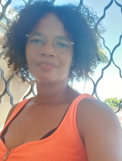 Joelle's profile, a single 45-year-old a woman in Toamasina