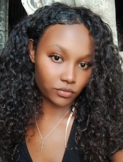 Brittah's profile, a single 22-year-old a woman in Aborano