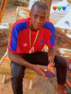Yaya's profile, a single 27-year-old a man in Ziguinchor