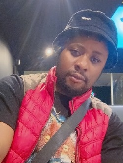 Charly's profile, a single 34-year-old a man in Charleroi