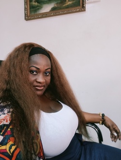 Emilie's profile, a single 43-year-old a woman in Abidjan