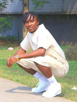 Gilbert Klinsmann's profile, a single 25-year-old a man in Douala