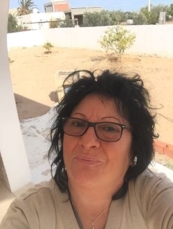 Elisabeth's profile, a single 64-year-old a woman in Djerba