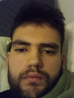 Nathaniel's profile, a single 19-year-old a man in Mont-Laurier