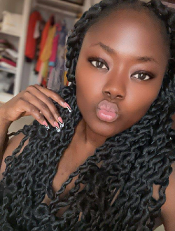 Jecy's profile, a single 31-year-old a woman in Yaoundé