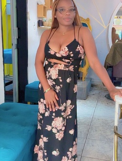 Pegie Noël's profile, a single 33-year-old a woman in Douala