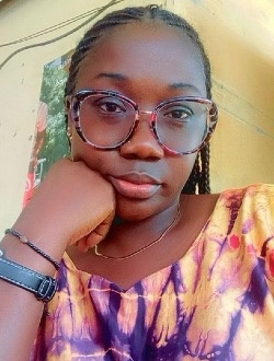 Sara's profile, a single 35-year-old a woman in Yaoundé