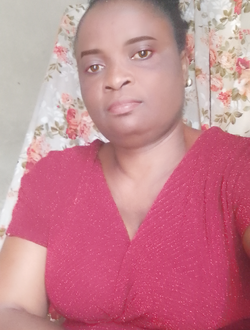 Carine's profile, a single 42-year-old a woman in Kinshasa