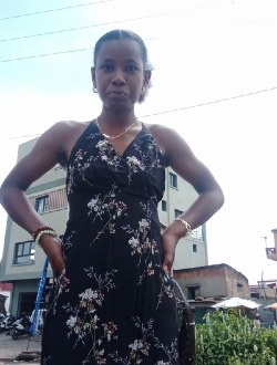 Sandrica's profile, a single 24-year-old a woman in Sambava