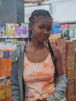 Velo's profile, a single 24-year-old a woman in Toamasina