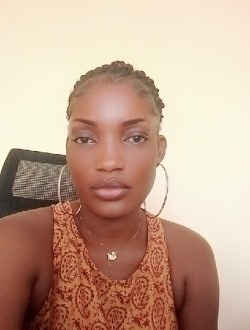 Vanessa's profile, a single 37-year-old a woman in Aalé