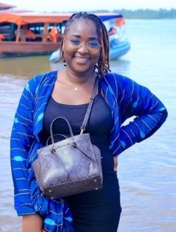 Zalika's profile, a single 25-year-old a woman in Abidjan