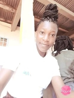 Urpha's profile, a single 28-year-old a woman in Franceville