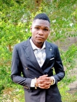 Paul's profile, a single 22-year-old a man in Ébolowa