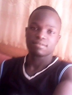 Pape's profile, a single 35-year-old a man in Dakar