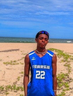 Loükay Geñg's profile, a single 26-year-old a woman in Sambaina