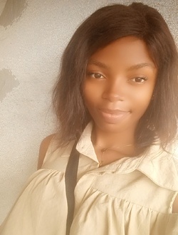 Michelle's profile, a single 20-year-old a woman in Douala