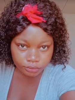 Maria's profile, a single 26-year-old a woman in Yaoundé