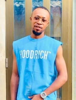 Hermès's profile, a single 30-year-old a man in Cotonou