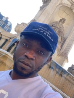 Doville's profile, a single 36-year-old a man in Vigneux-sur-Seine