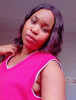 Majoie's profile, a single 28-year-old a woman in Yaoundé