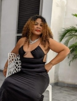 Romualdine's profile, a single 39-year-old a woman in Toamasina