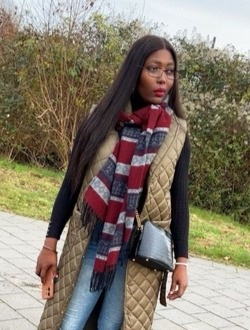 Renea's profile, a single 46-year-old a woman in Abondo