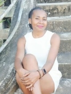 Iannah's profile, a single 26-year-old a woman in Antalaha