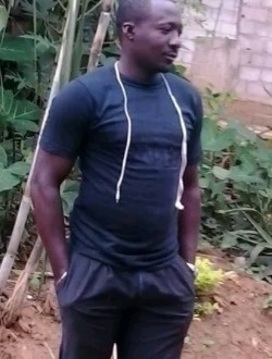 Stéphane's profile, a single 36-year-old a man in Dschang