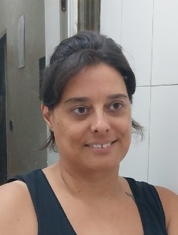 Hachi's profile, a single 42-year-old a woman in Patte d?Oie