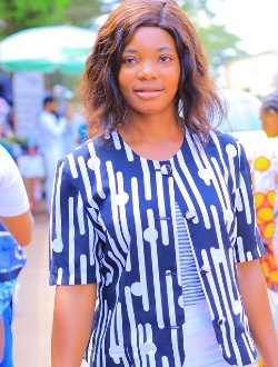 Esther's profile, a single 27-year-old a woman in Libreville