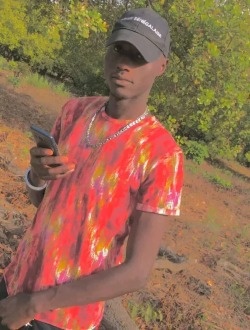 Paul's profile, a single 26-year-old a man in Aga