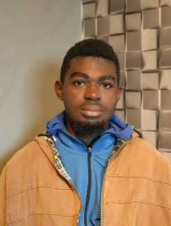 Franck's profile, a single 27-year-old a man in 'Açaçda