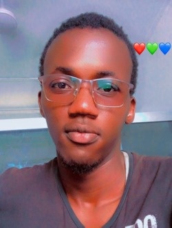 Babacar's profile, a single 25-year-old a man in Saint-Louis