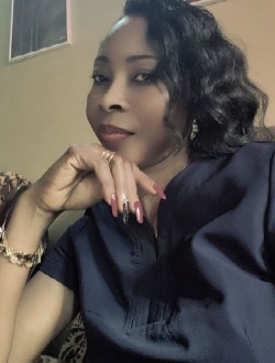 Ladouce's profile, a single 42-year-old a woman in Yaoundé