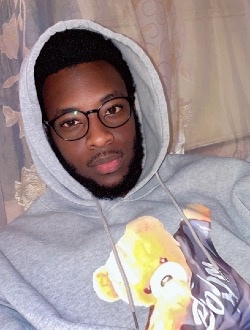 Elhadji's profile, a single 30-year-old a man in Dakar