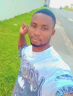 Prince's profile, a single 23-year-old a man in Abidjan